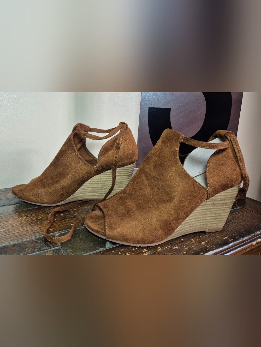 Born In California Vegan Wedge Heels - Size 6